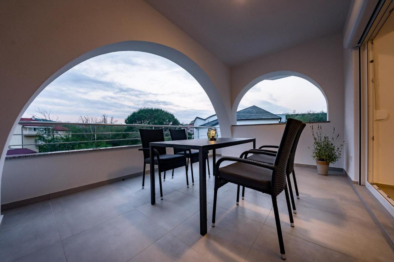 Apartmani Villa Zora Lopar Kültér fotó