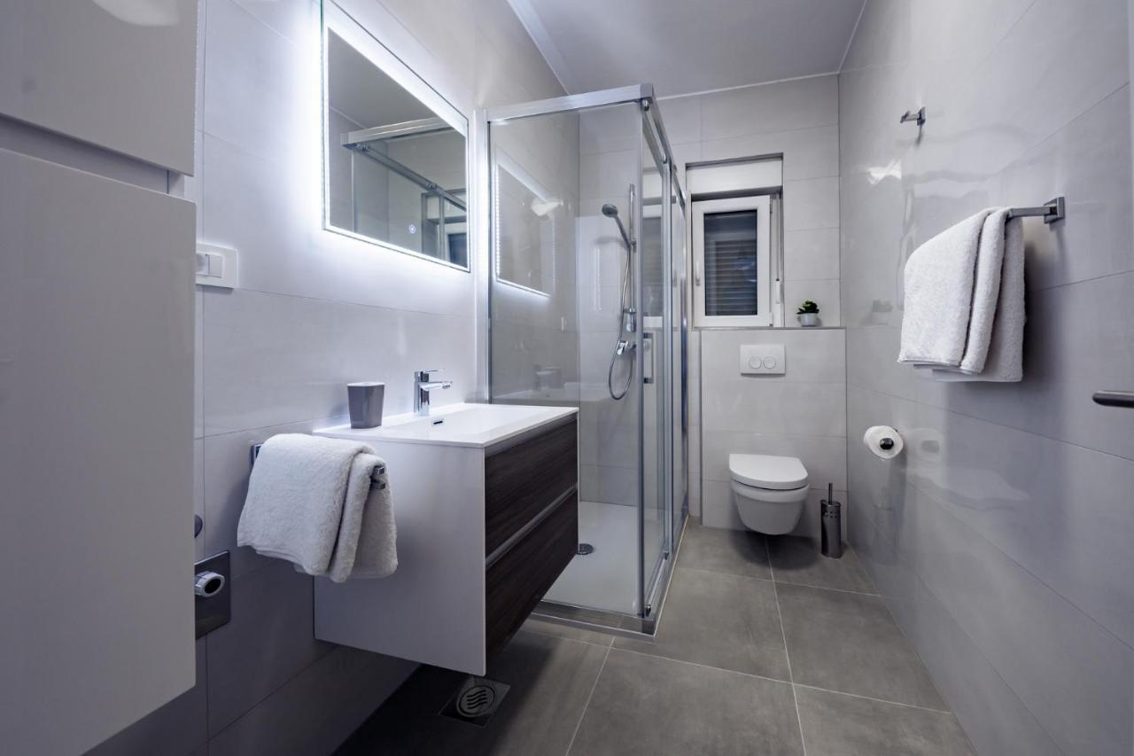 Apartmani Villa Zora Lopar Kültér fotó